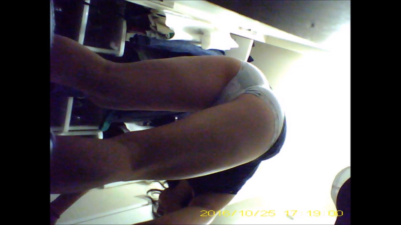 【バイト着替え】yuki_1　元ソフトボール部、保育士を目指す20歳専門学生