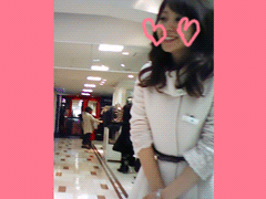 128 顔バチ美人店員様の水色パンツ覗き