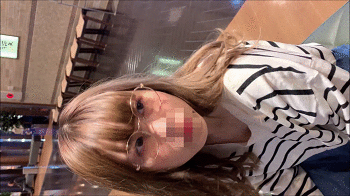 【素人乳首チラ】まさかのノーブラ！？夏休み中の学生さんのエロいおっぱいを至近距離から撮影！！！