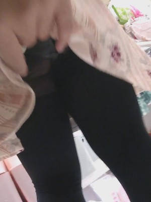 【フルHD】靴カメ君が行くPart328【黒パンストお姉さん手撮りあり編】