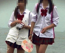 海辺の風景０９　パンツの景色c　まだかな？